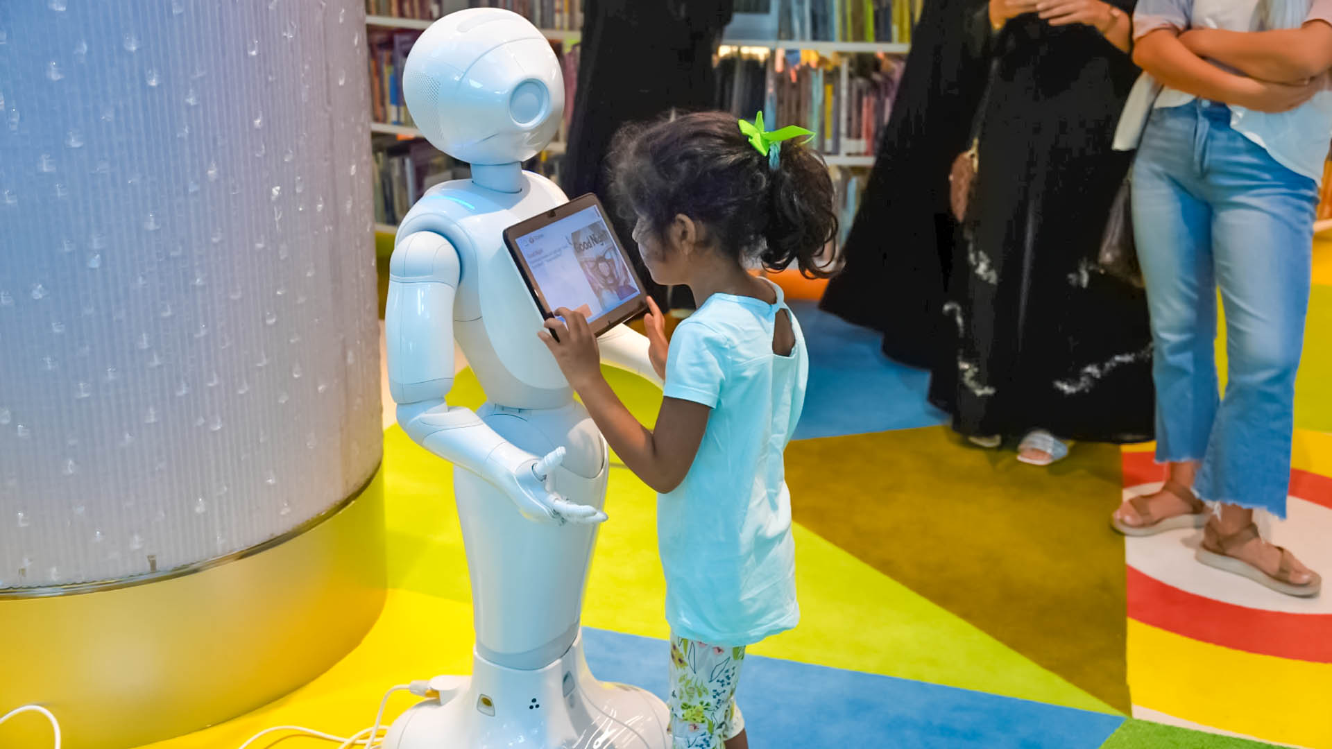 Mohammed bin Rashid Library is first in the Middle East to utilize AI and robots